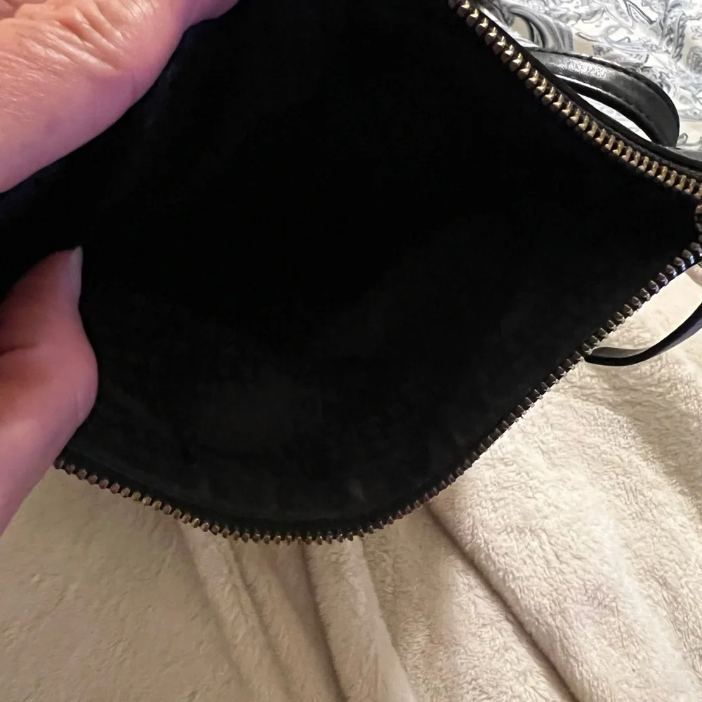 Kate Spade 100% Black Cowhide Leather Crossbody, good condition - Picture 10 of 13